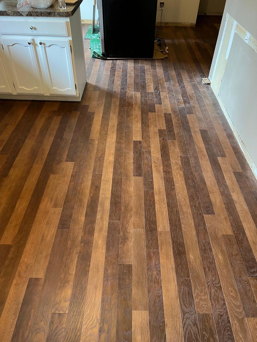 Two-tone birch hardwood kitchen