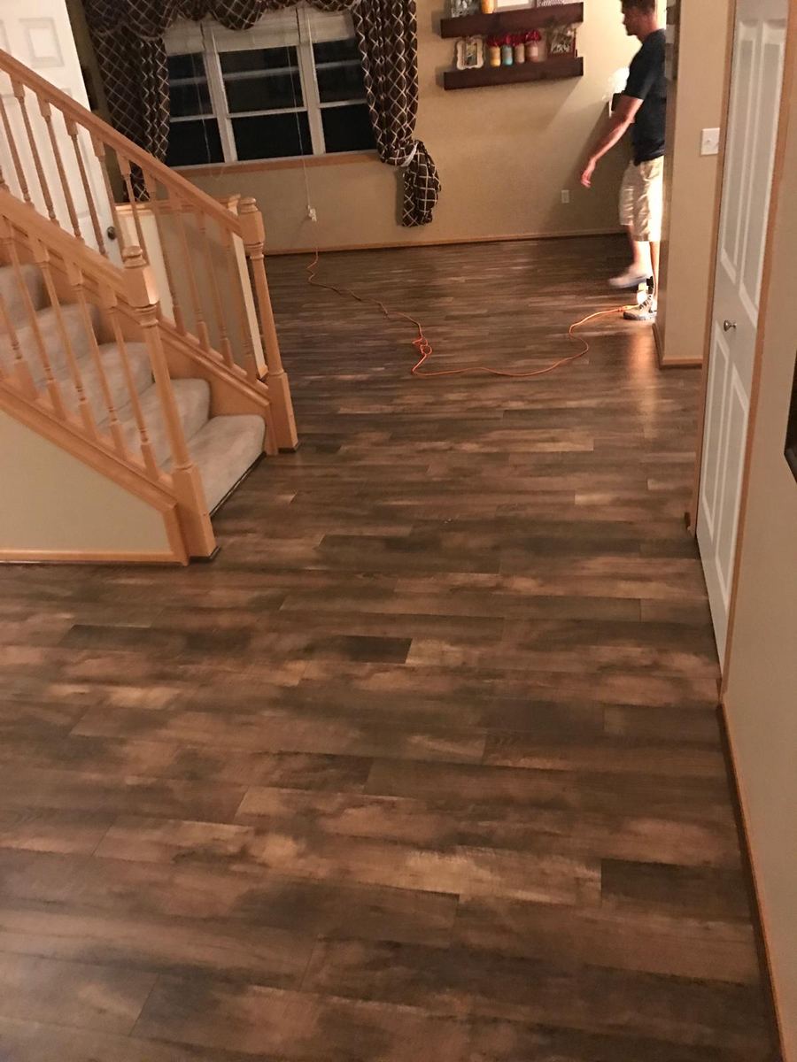 Barnwood laminate entry