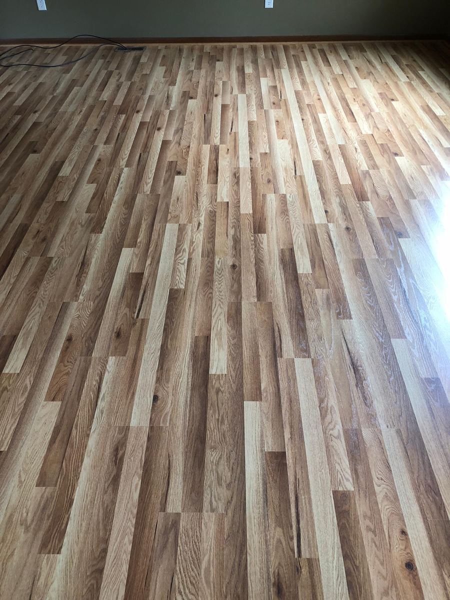 Red oak laminate family room